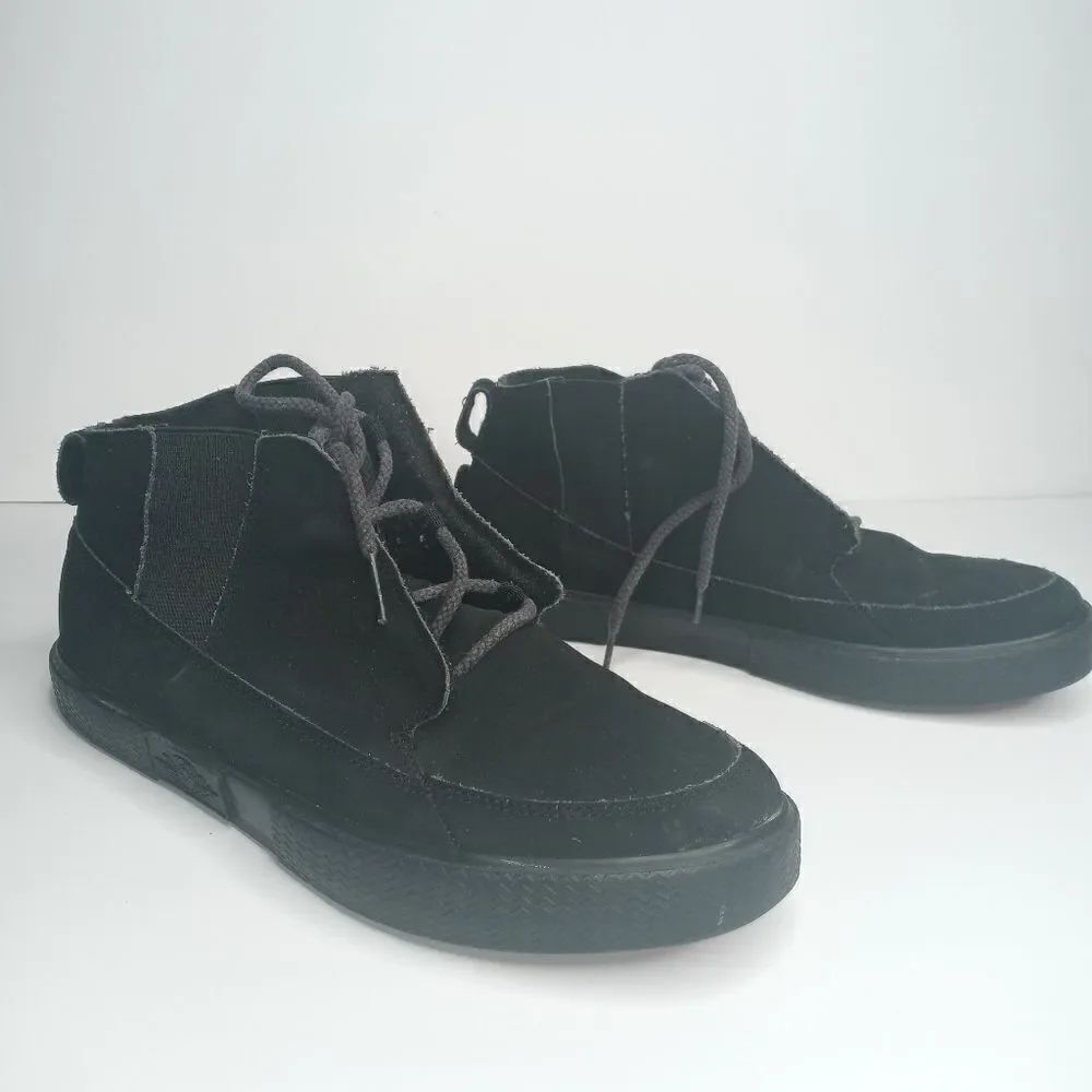 Air Jordan Grown Girls Black Leather 428891 007 size 6Y/38.5